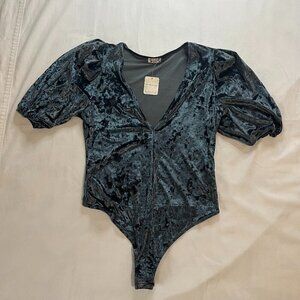 Free People Blue Green Crush Velvet V-Neck Short Sleeve Bodysuit NWT | Size S